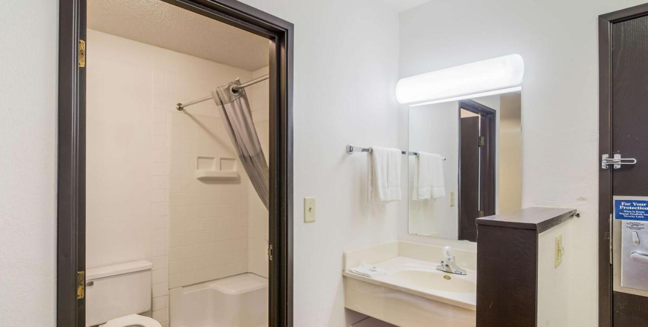 Motel 6-Fargo, Nd - South Zewnętrze zdjęcie